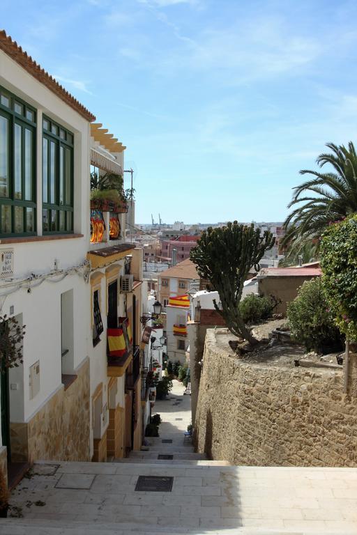 Modern Casaturis Apartment With Castle Views A131 Alicante Eksteriør billede