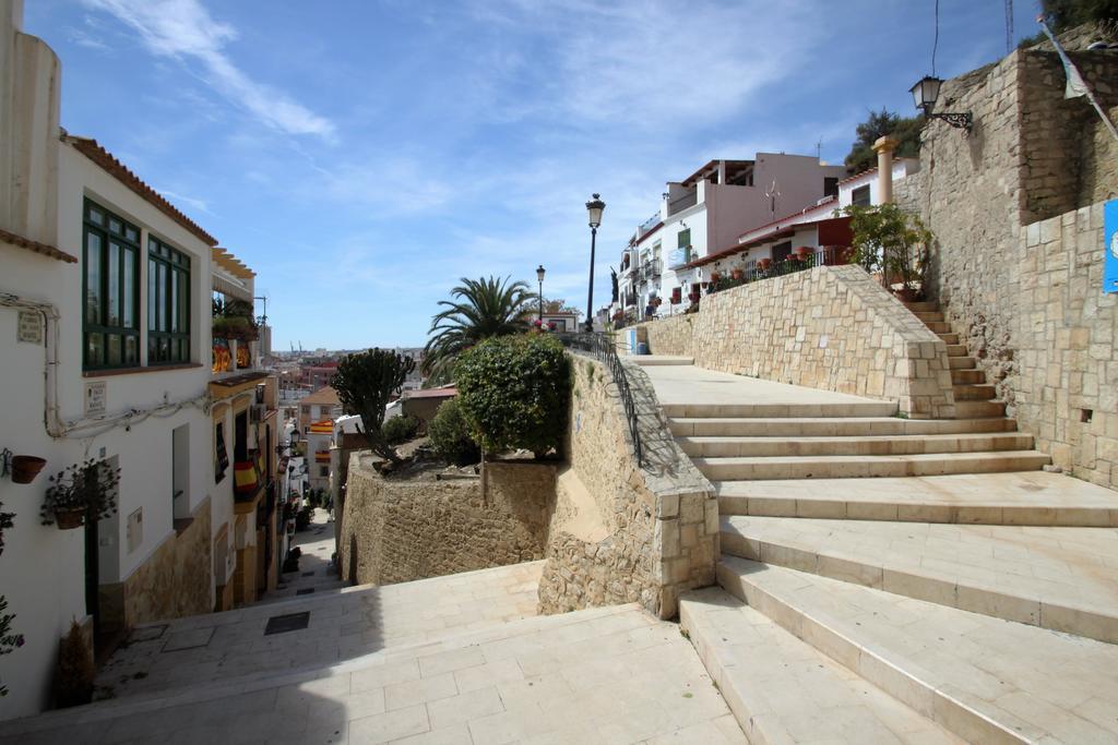 Modern Casaturis Apartment With Castle Views A131 Alicante Eksteriør billede